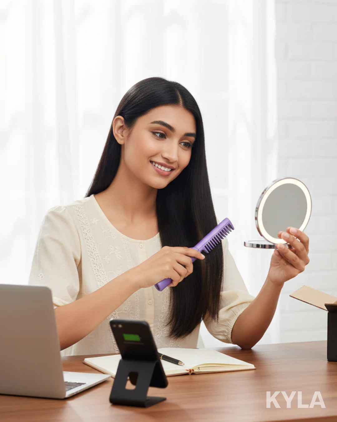 Cordless Mini Straightener – Parlor Hair Anywhere, Anytime!
